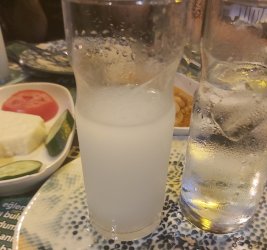 20230701_221556.jpg